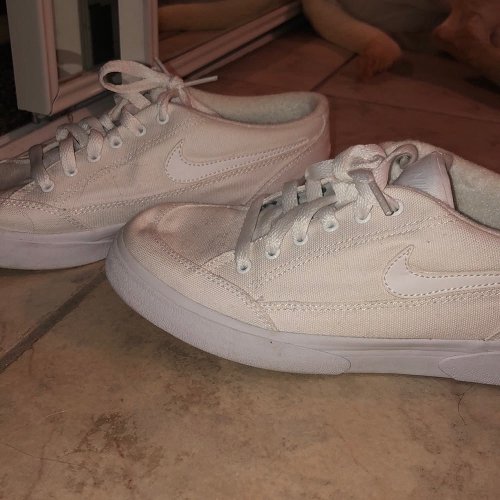Nike shoes